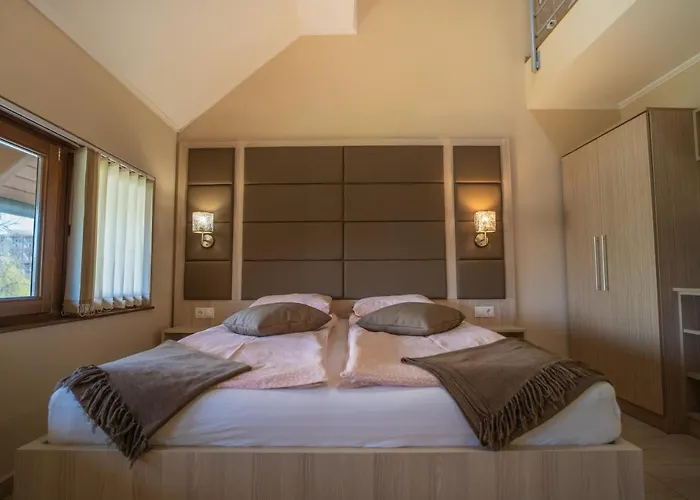 4 Asz Deluxe Apartment